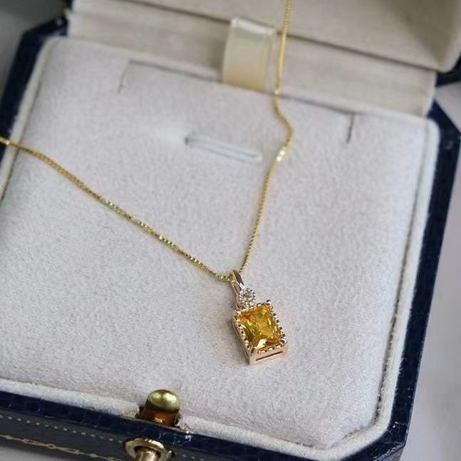 Golden Citrine Zircon Necklace detail 4